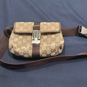 Gucci belt bag